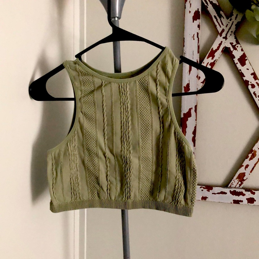 Size medium but fits like a small. Brand: Cotton Candy. Color : Light Sage Green